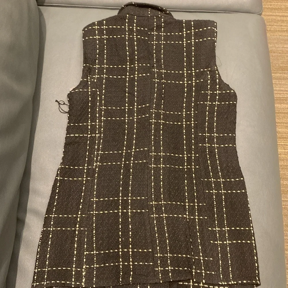 Alice blue tweed vest with sparkly buttons. NWT​​​​​​​​​​​​​​​​​​​​​​​​​​​​​ - Picture 8 of 12